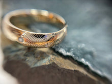 Load image into Gallery viewer, Hōkime Gents 10kt Yellow Gold Comfort Fit Band
