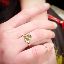 Load image into Gallery viewer, 14kt Yellow Gold Adjustable Midi-Ring High Polish
