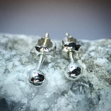 Load image into Gallery viewer, *MADE TO ORDER*2.75mm Handmade Domed Sterling Silver Stud Earrings With Threaded Post